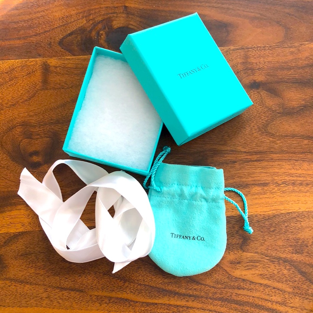 Tiffany package set